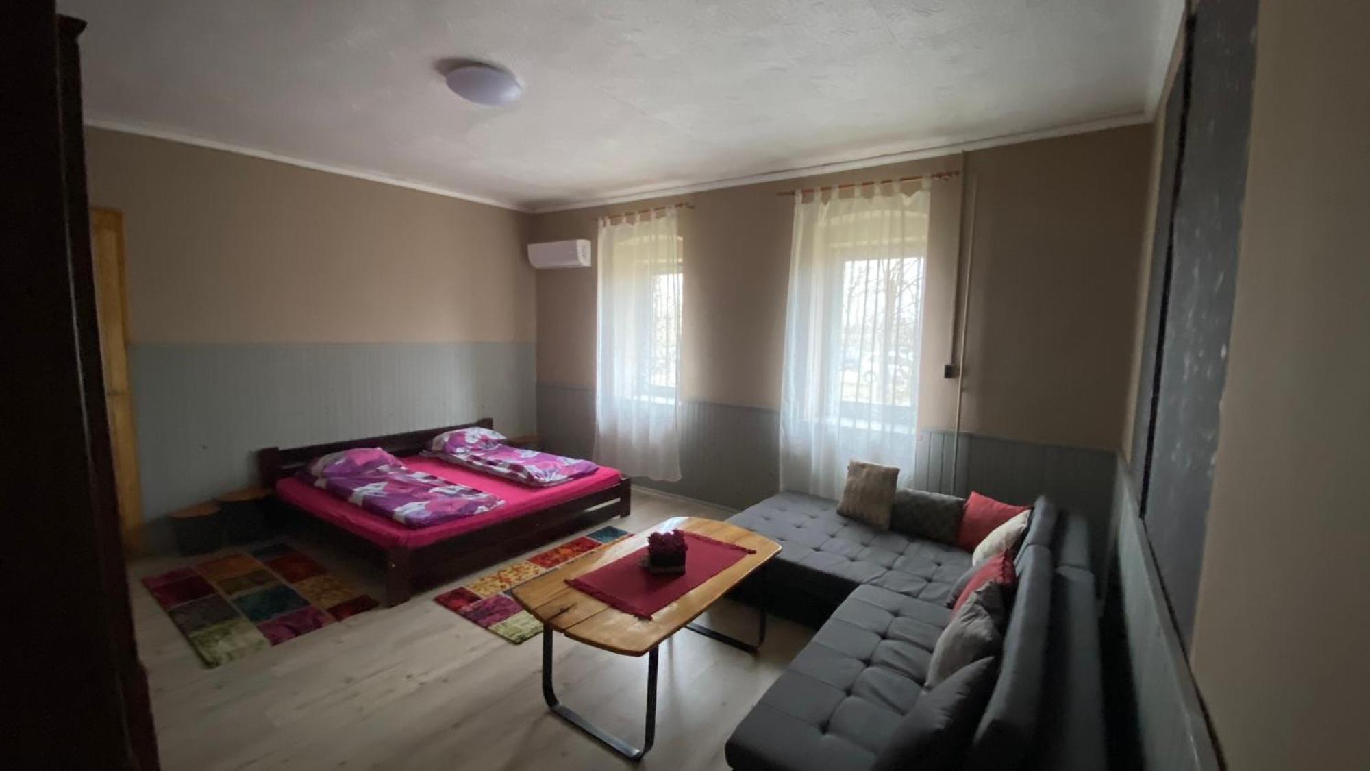 Dobo Tanya Villa Roszke Екстериор снимка